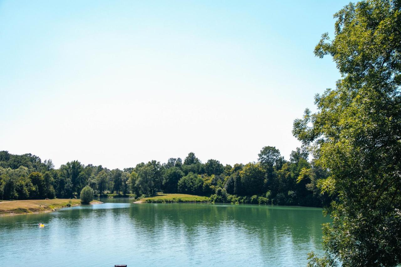 Jezero Laminci Panzió Bosanska Gradiska Kültér fotó