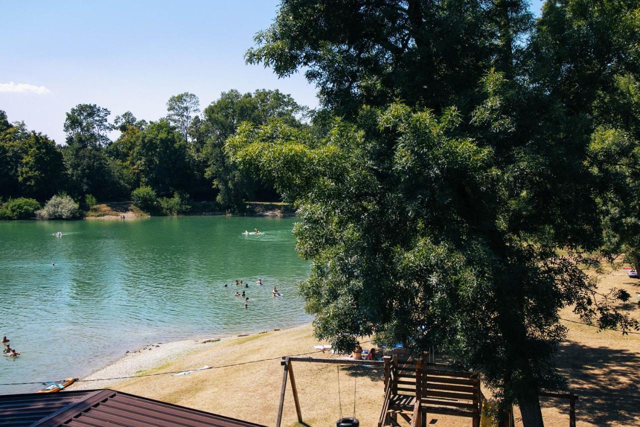 Jezero Laminci Panzió Bosanska Gradiska Kültér fotó